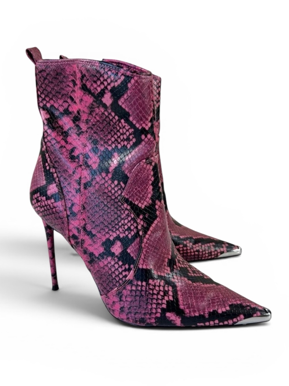 WINNIE HARLOW X SM (STEVE MADDEN) TINA PINK SNAKE PRINT STILETTO HEEL ANKLE BOOT
